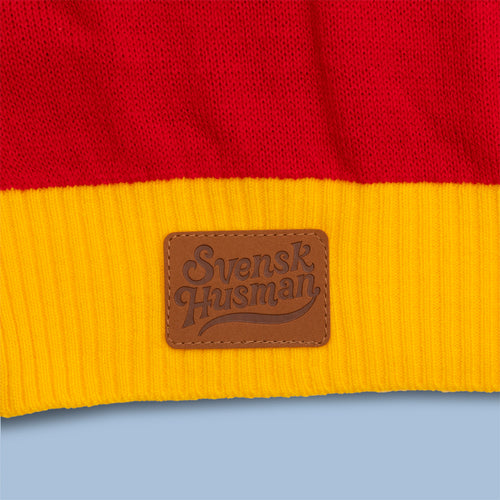 Red and yellow knitted Christmas sweater with Svenskhusman